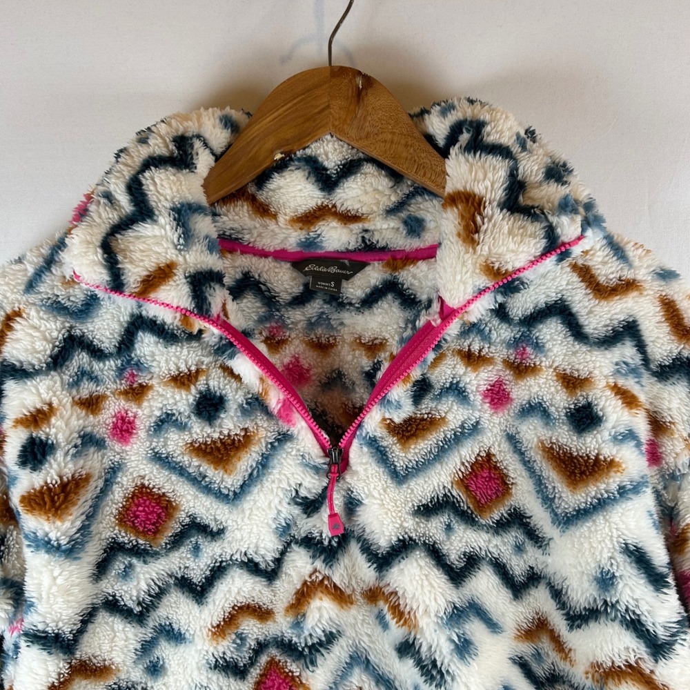 Eddie Bauer Womens Small Faux Fur Pullover Aztec Print Quarter Zip Pink Trim‎ - Picture 9 of 14